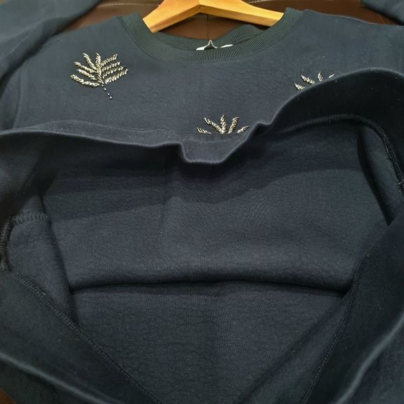 H&M Navy Blue Beaded Longsleeves Crewneck Sweatshirt Women's Size S - Picture 12 of 16